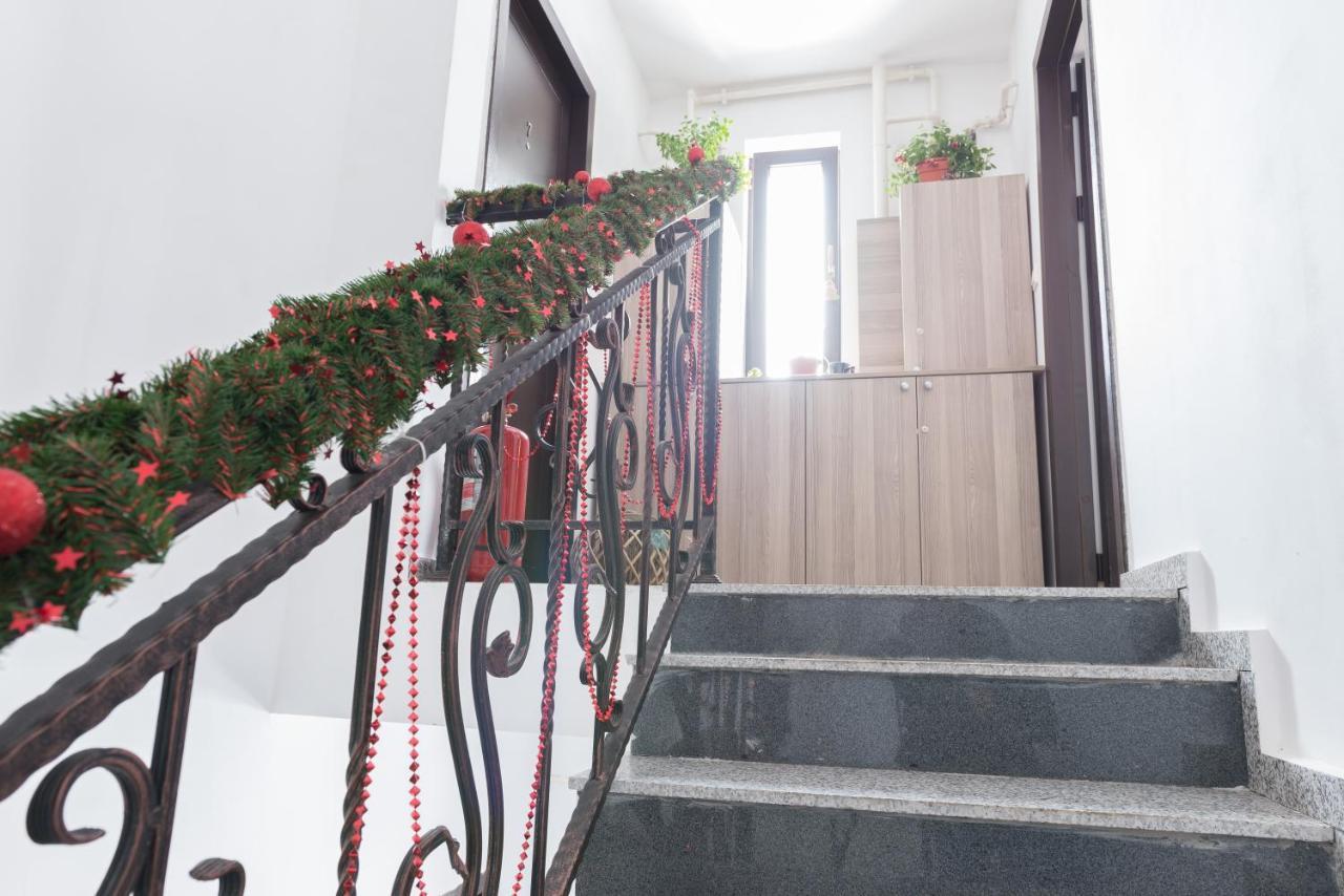 Romexpo Apartment Luxury - Aproape De Centru Si Parc Herastrau! Bukarest Kültér fotó