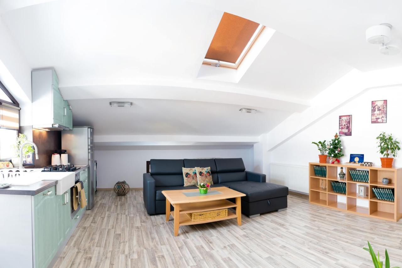 Romexpo Apartment Luxury - Aproape De Centru Si Parc Herastrau! Bukarest Kültér fotó